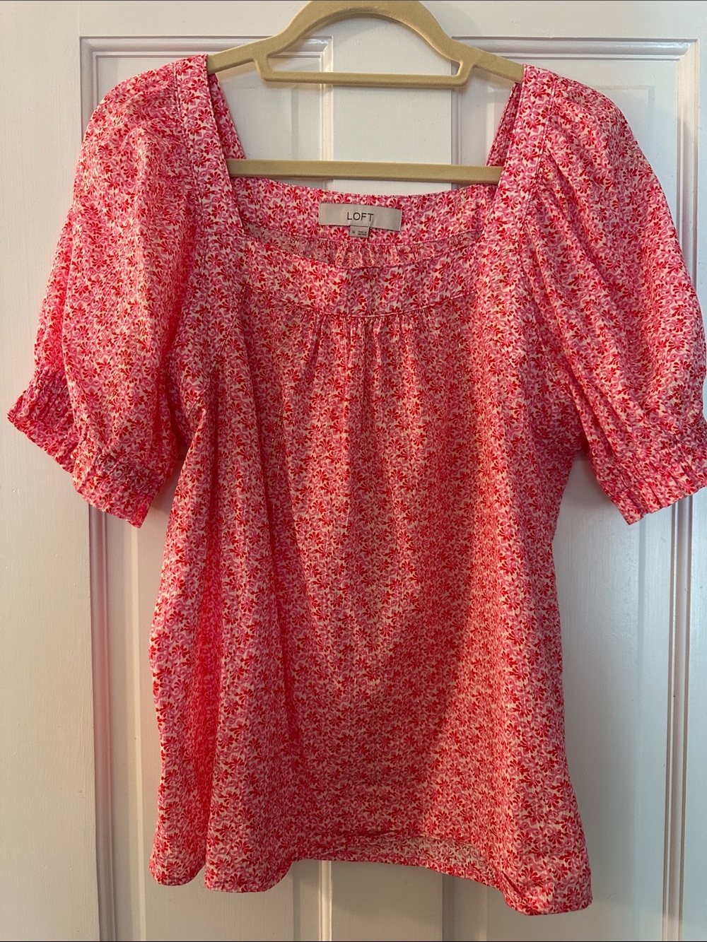 LOFT Pink Ditsy Floral Puff-Sleeve Square Neck Blouse